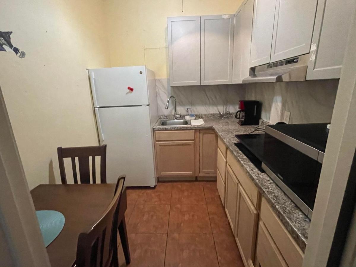 21St Apartament..! Apartment เบเกอร์สฟีลด์ ภายนอก รูปภาพ